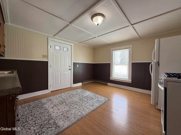 $1,500 | 30 Lexington Avenue, Unit 2, Glens Falls, NY 12801