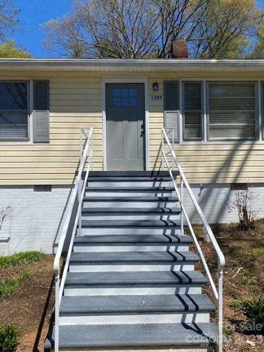 1307 Kings Road Shelby, NC 28150 - Photo 2 of 9 Gallery Image 2