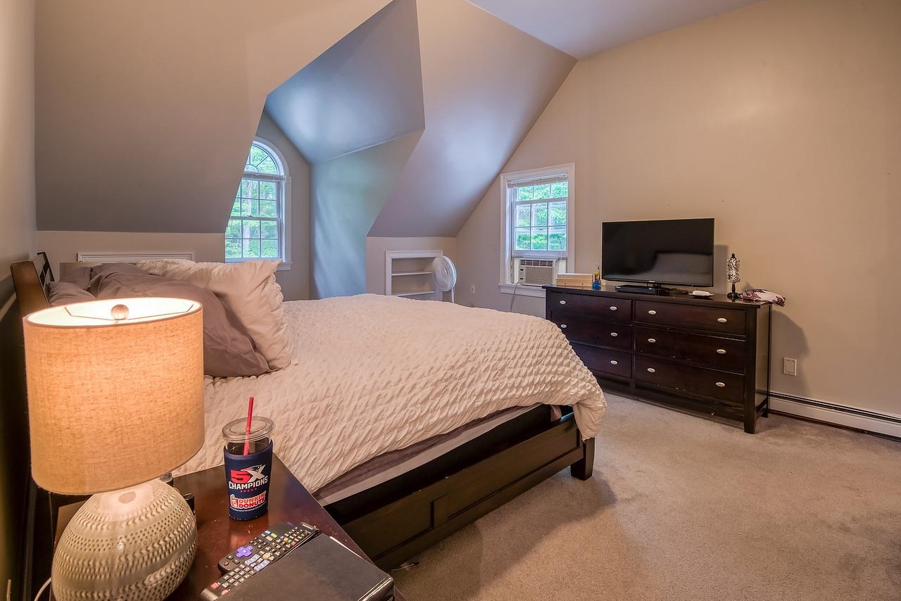 326 Forest Road Wolfeboro, NH 03894 - Photo 29 of 40 Gallery Image 29