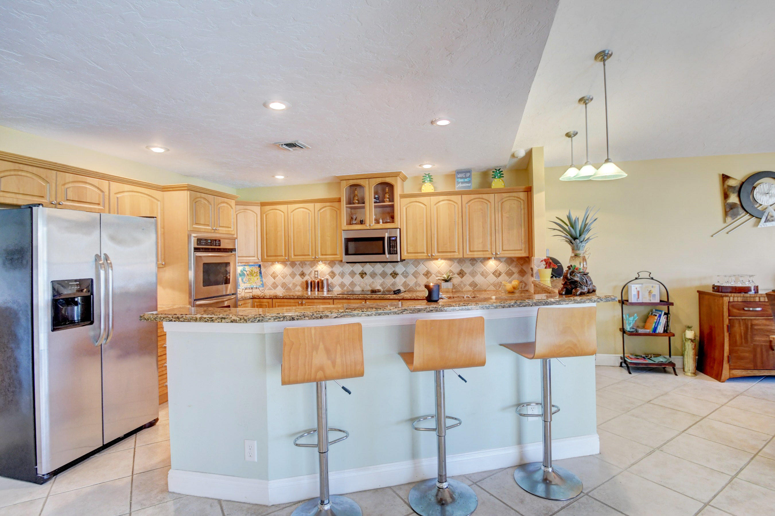 12491 Baywind Court Boca Raton, FL 33428 - Photo 38 of 63 Breakfast Bar