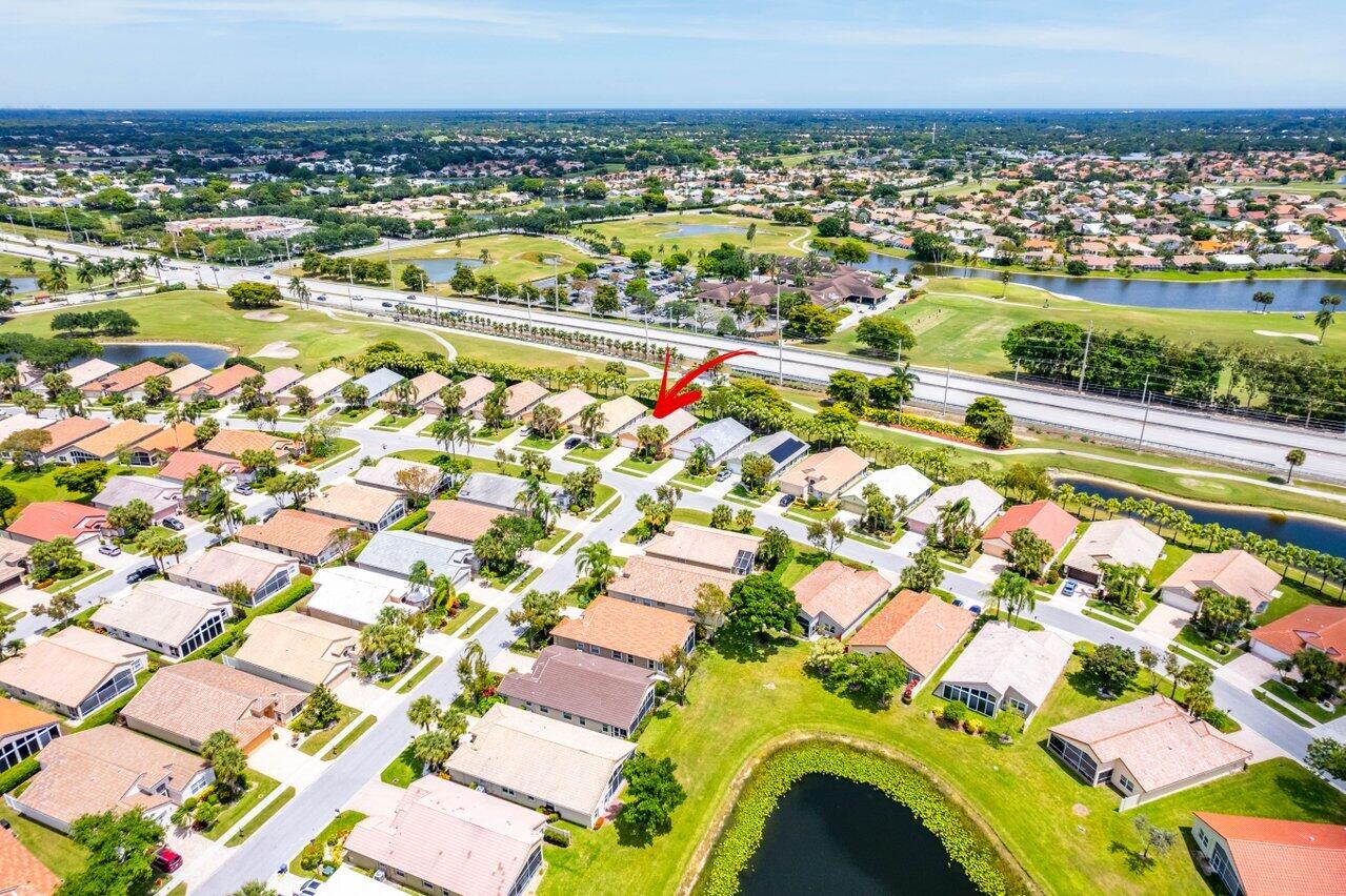 6673 Sun River Road Boynton Beach, FL 33437 - Photo 32 of 46 Aerial View