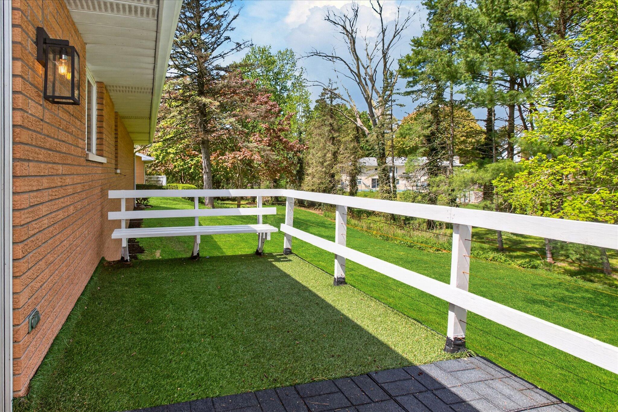 1339 West Marquette Woods Road St. Joseph, MI 49085 - Photo 10 of 36 20-32