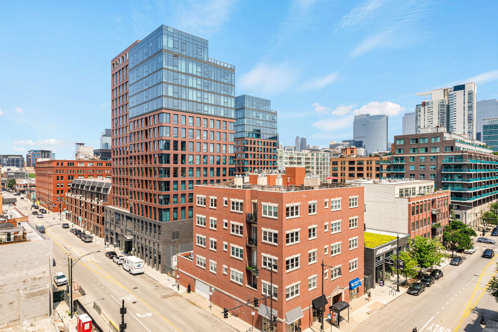 1001 West Madison Street, Unit 710 Chicago, IL 60607 - Photo 39 of 47