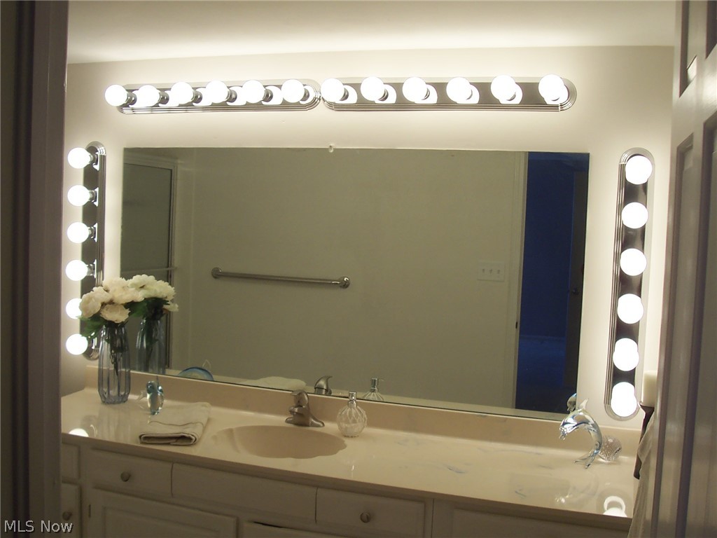2385 Covington Road, Unit 204 Akron, OH 44313 - Photo 22 of 27
