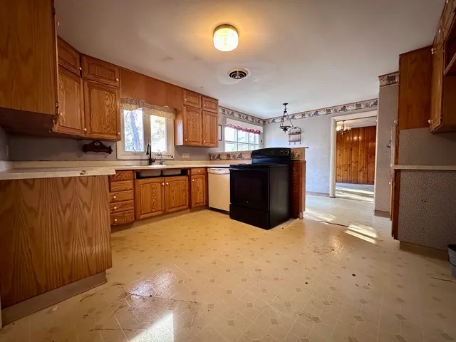 $125,000 | 3105 Woodlawn Road, Sterling, IL 61081