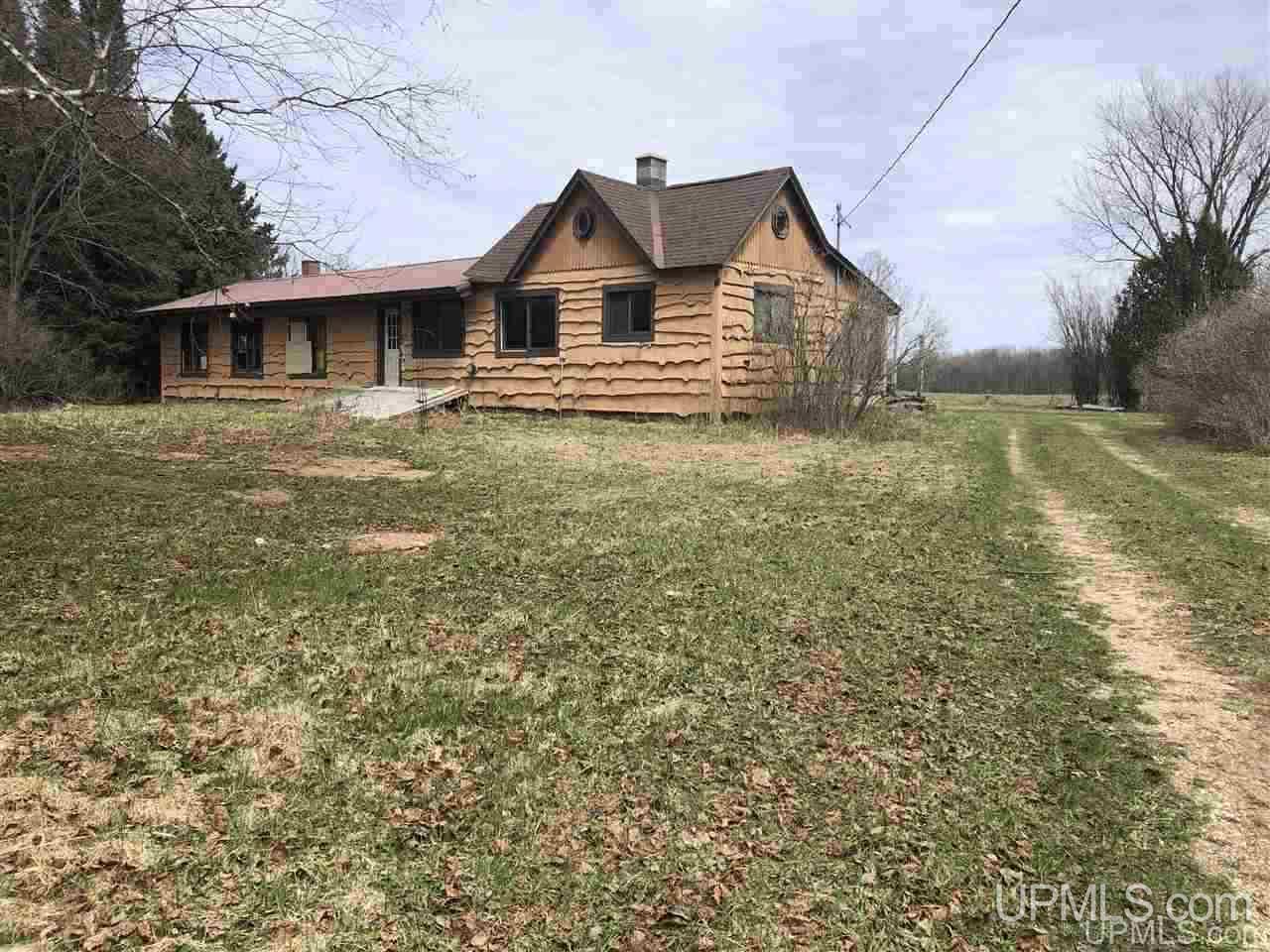 N5930 Hallstrom Road Eben Junction, MI 49825 - Photo 4 of 39