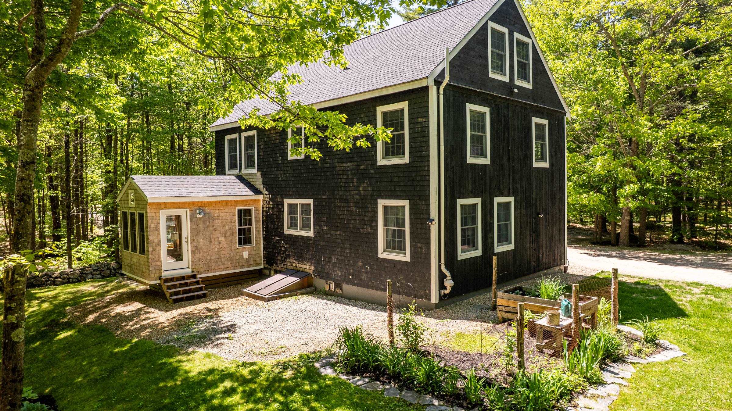 338 Middleton Road Wolfeboro, NH 03894 - Photo 16 of 60