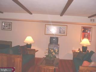 738 Susquehanna Road Philadelphia, PA 19111 - Photo 6 of 6 Gallery Image 6