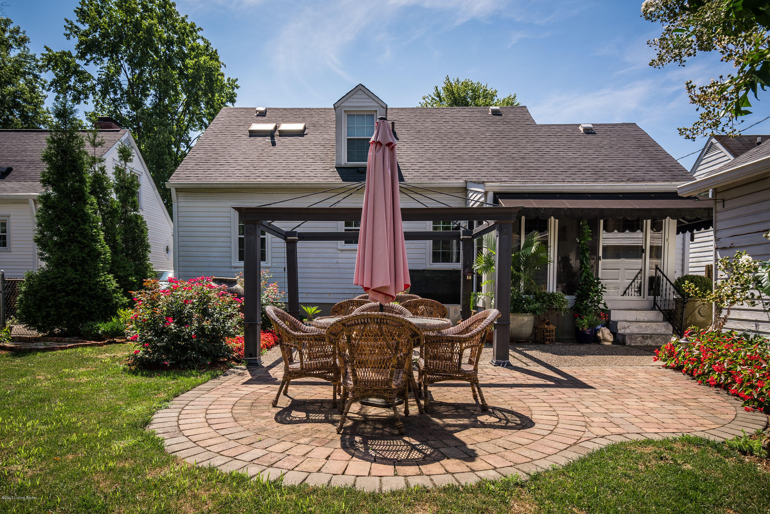 4105 Winchester Road Louisville, KY 40207 - Photo 15 of 41 4105 Winchester Rd-08