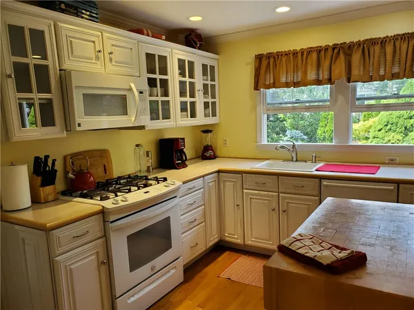 $17,500 | 4 Key Court, Newport, RI 02840