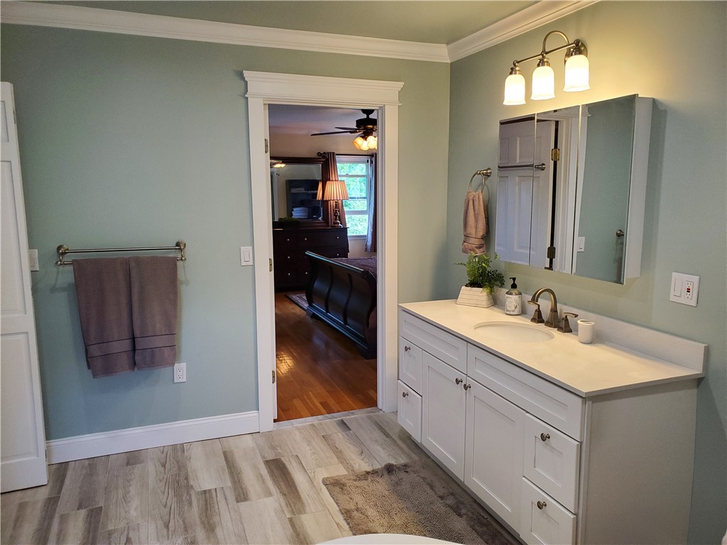 4 Key Court Newport, RI 02840 - Photo 34 of 49 Spa bath view to primary bedroom