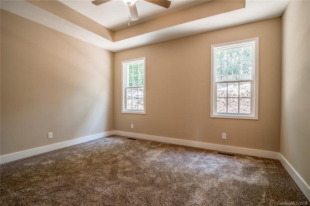 709 Enka Lake Road Candler, NC 28715 - Photo 12 of 16 Gallery Image 12