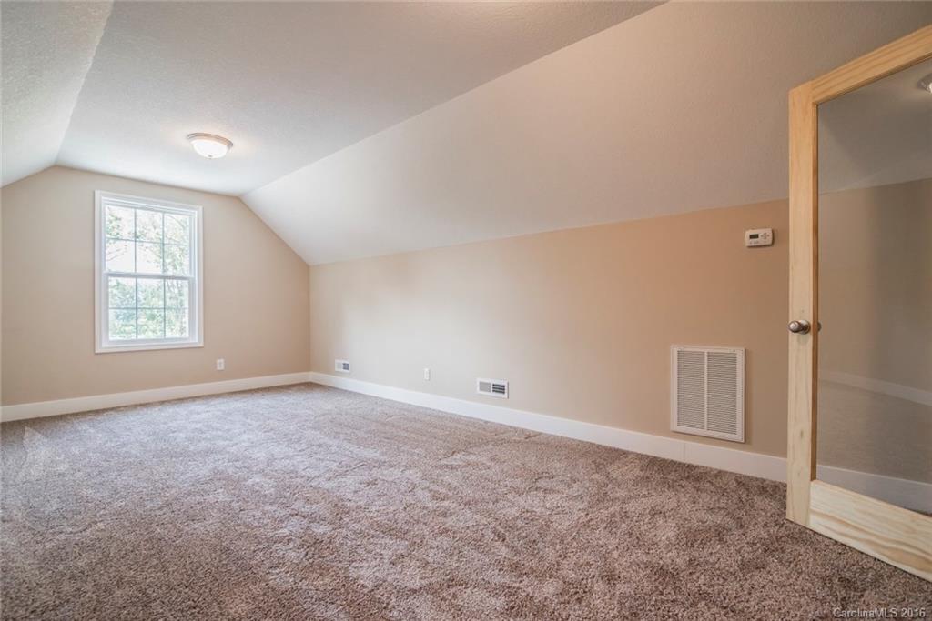 709 Enka Lake Road Candler, NC 28715 - Photo 13 of 16 Gallery Image 13