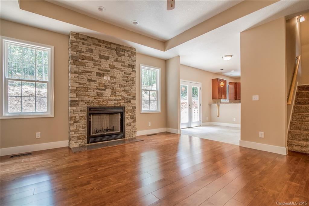 709 Enka Lake Road Candler, NC 28715 - Photo 5 of 16 Gallery Image 5