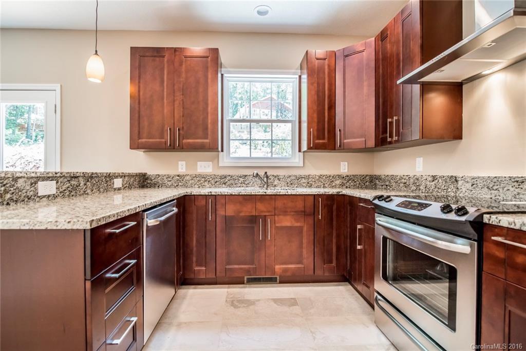 709 Enka Lake Road Candler, NC 28715 - Photo 8 of 16 Gallery Image 8