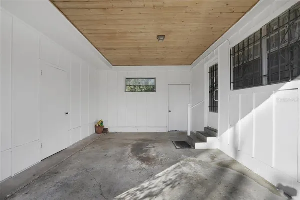 $309,000 | 220 Southeast 28th Avenue, Ocala, FL 34471