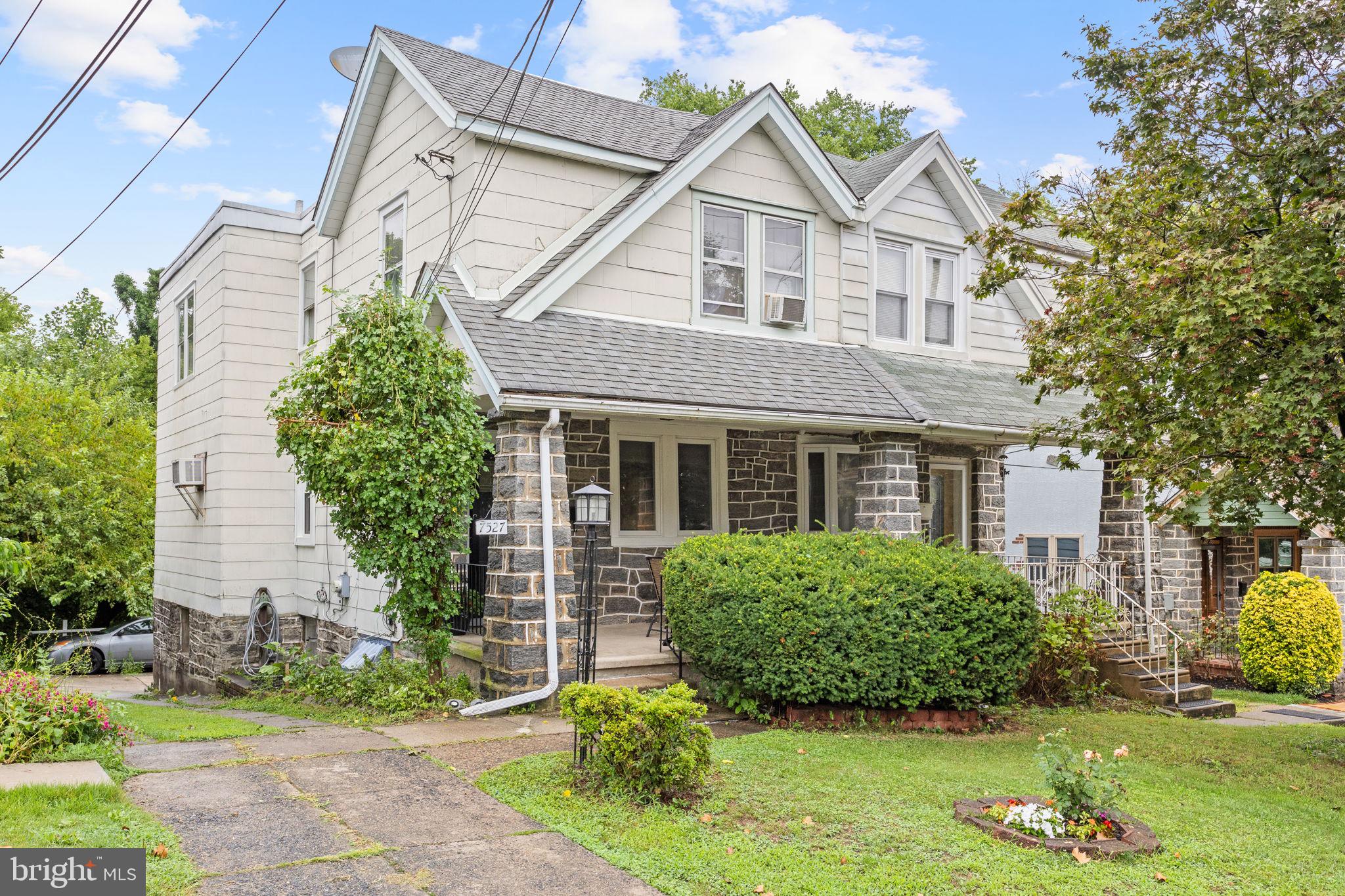 7527 Parkview Road Upper Darby, PA 19082 - Photo 1 of 39