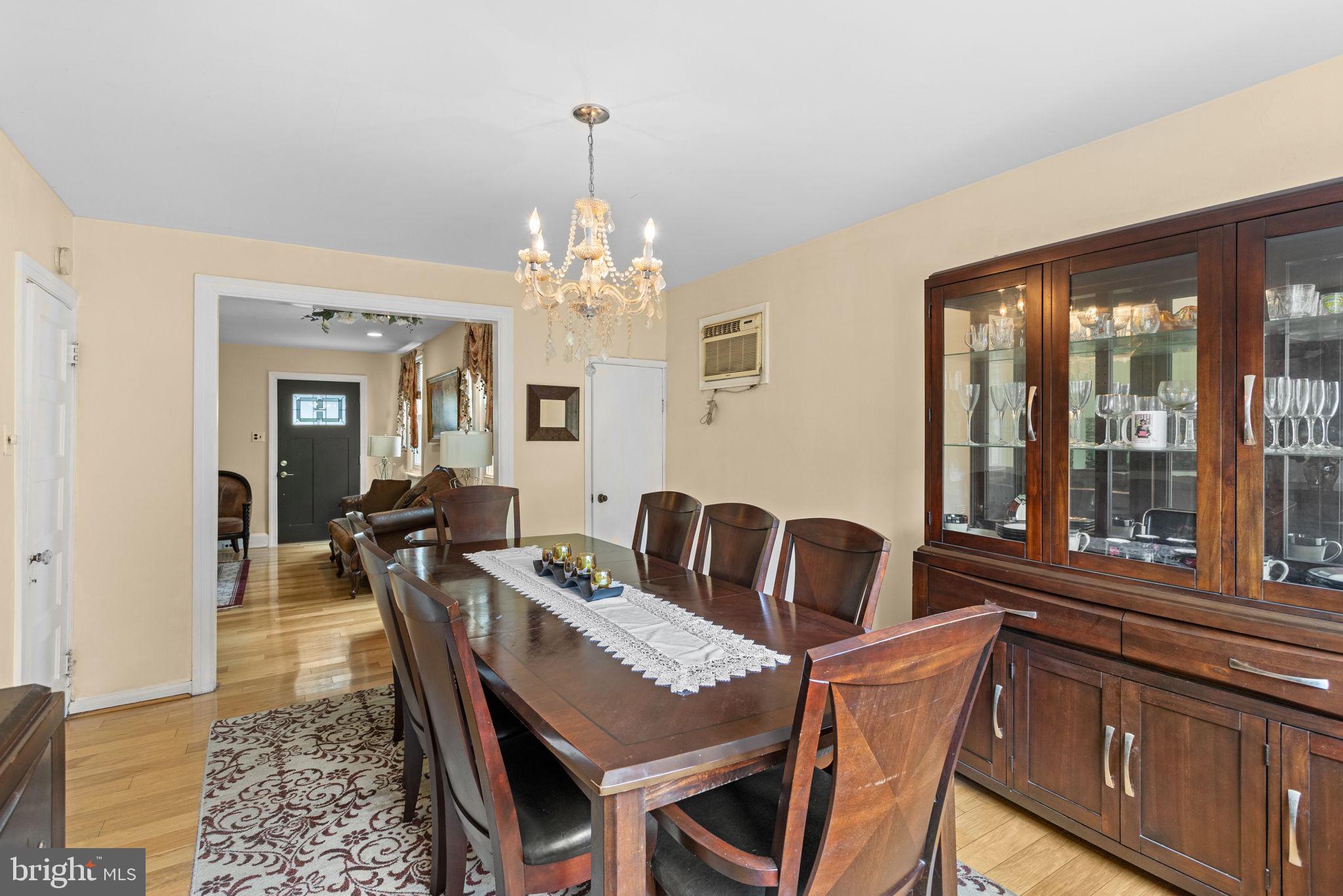 7527 Parkview Road Upper Darby, PA 19082 - Photo 11 of 39