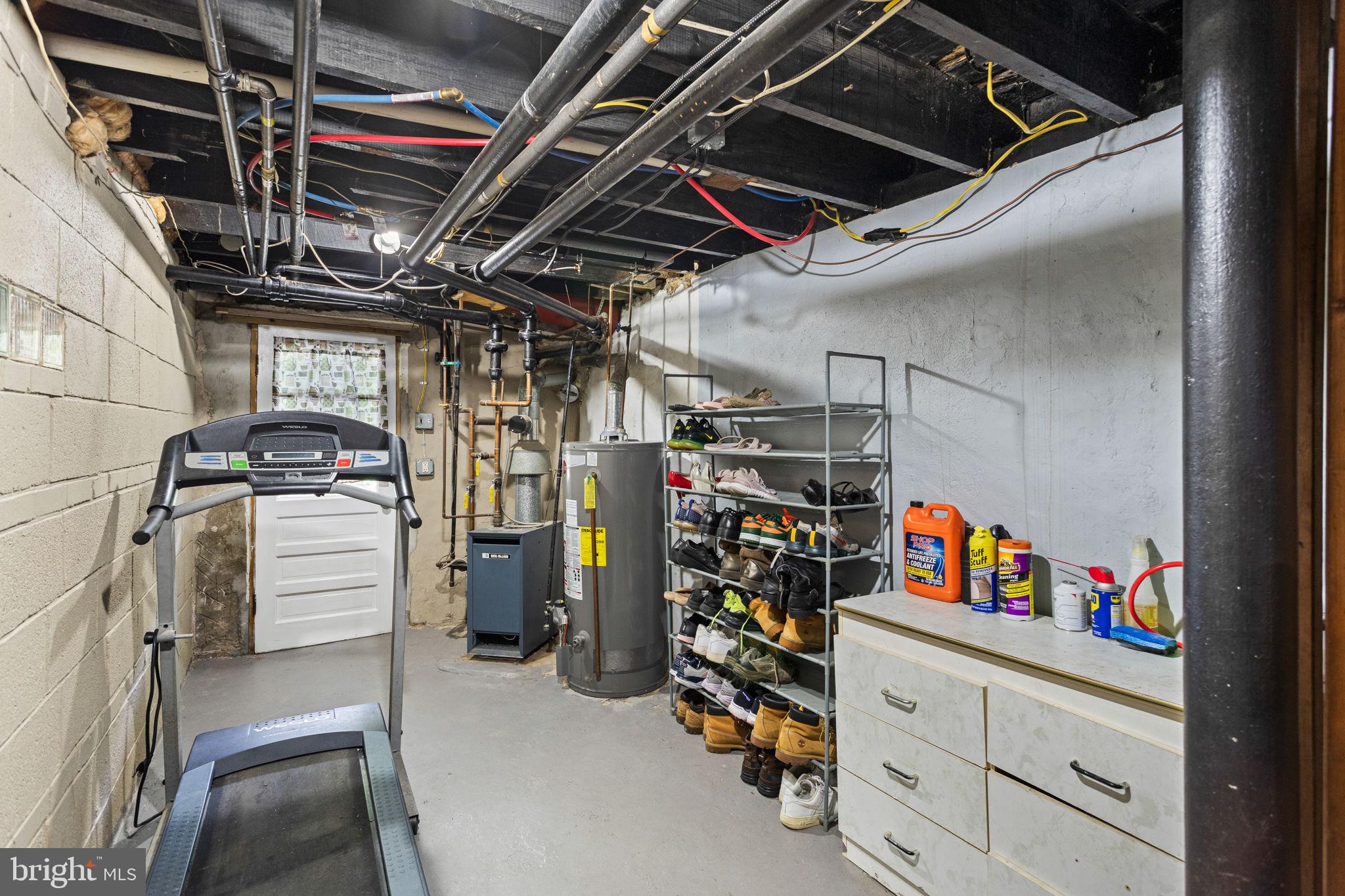 7527 Parkview Road Upper Darby, PA 19082 - Photo 28 of 39