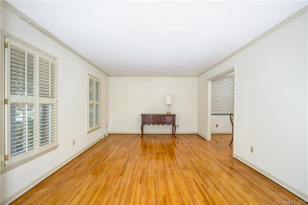 5935 Brace Road Charlotte, NC 28211 - Photo 6 of 24 Gallery Image 6