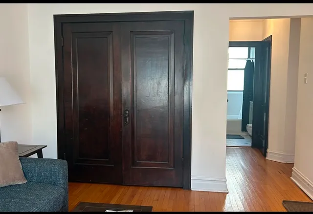 $1,895 | 1913 West Larchmont Avenue, Unit 3B, Chicago, IL 60613