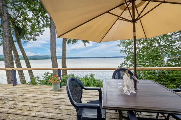 $1,495,000 | 130 Lands End Road, Derby, VT 05855