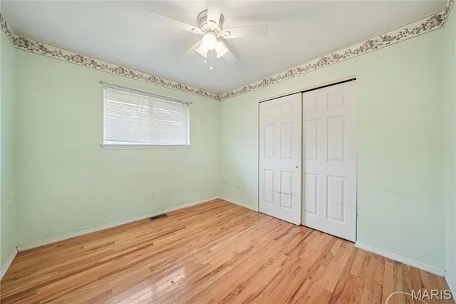 $229,900 | 11410 Essex Avenue, Maryland Heights, MO 63043