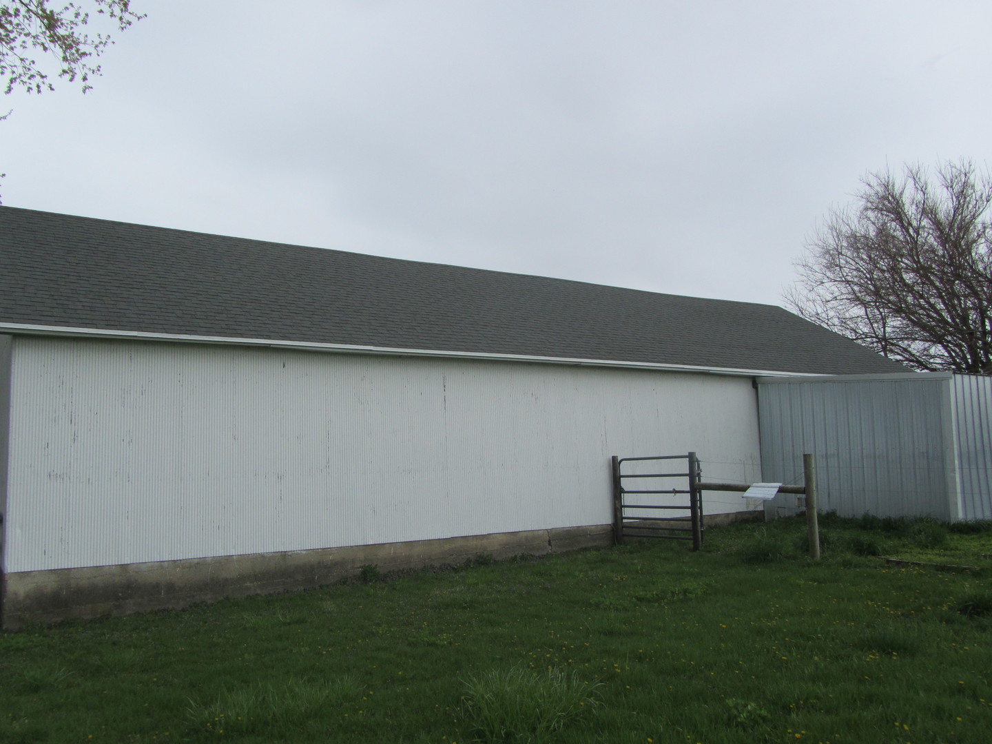 2745 Shaw Road Compton, IL 61318 - Photo 2 of 8