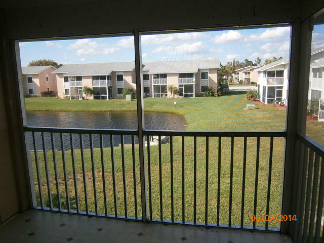 6701 Mallards Cove Road, Unit 14F Jupiter, FL 33458 - Photo 2 of 8 patio