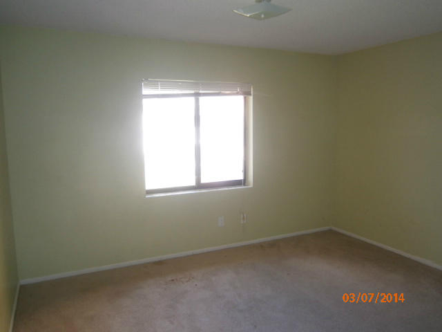 6701 Mallards Cove Road, Unit 14F Jupiter, FL 33458 - Photo 8 of 8 master bed