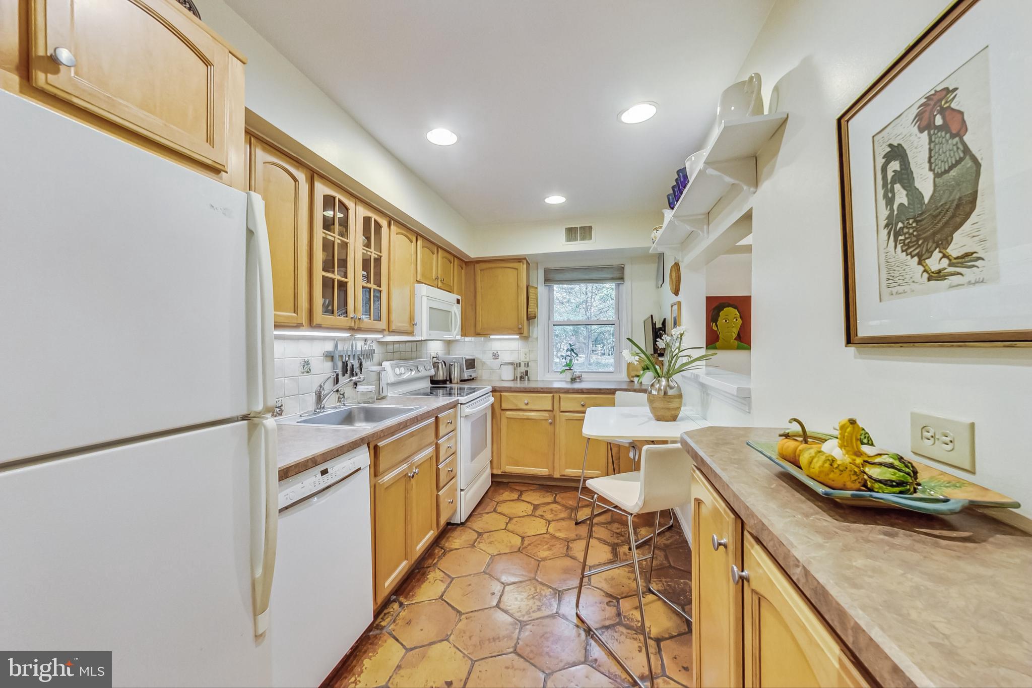 8539 Bradford Road, Unit 96 Silver Spring, MD 20901 - Photo 15 of 40