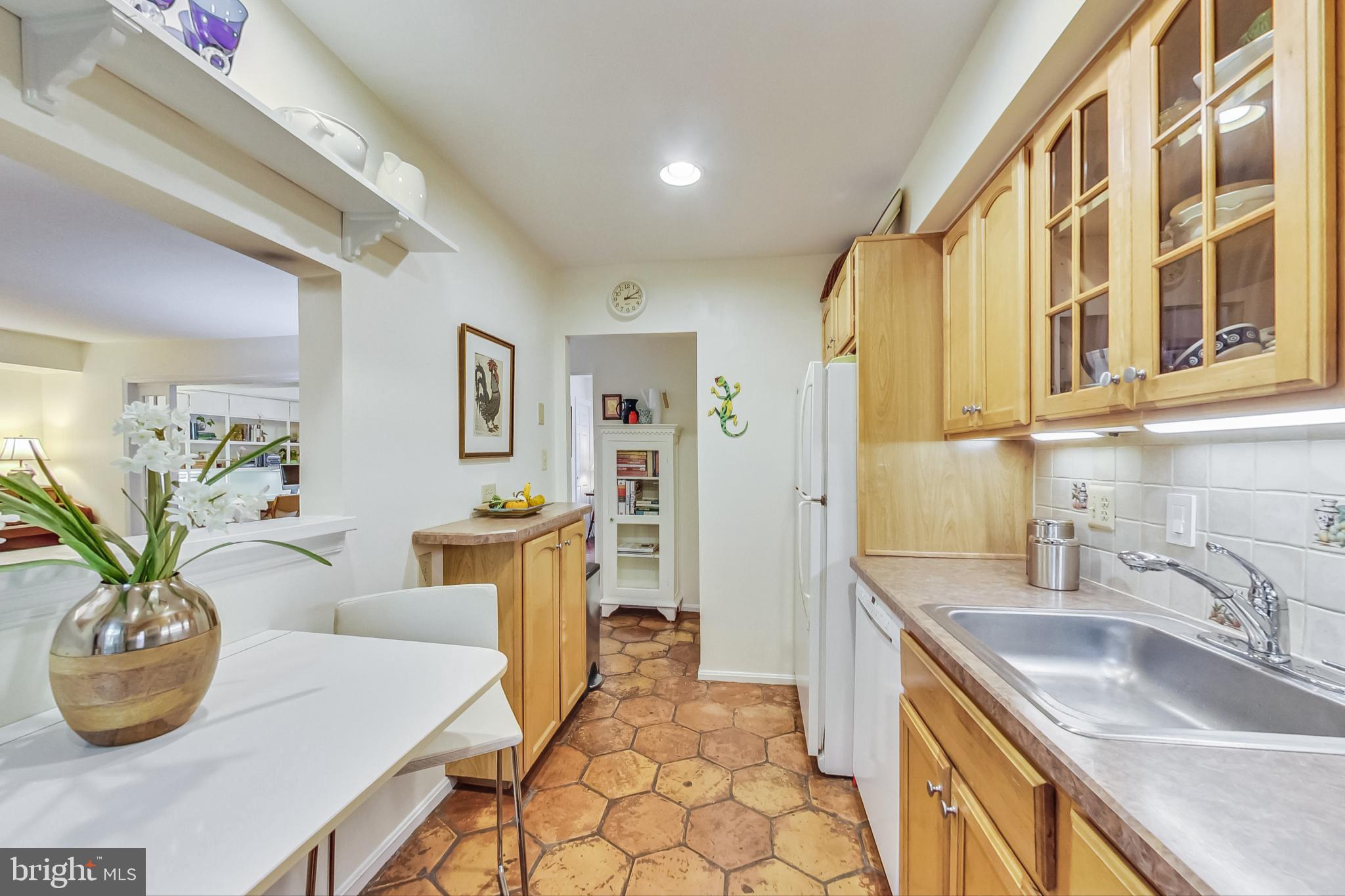 8539 Bradford Road, Unit 96 Silver Spring, MD 20901 - Photo 16 of 40
