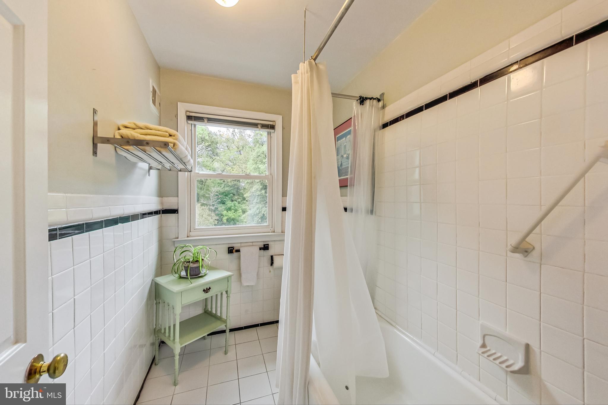 8539 Bradford Road, Unit 96 Silver Spring, MD 20901 - Photo 30 of 40