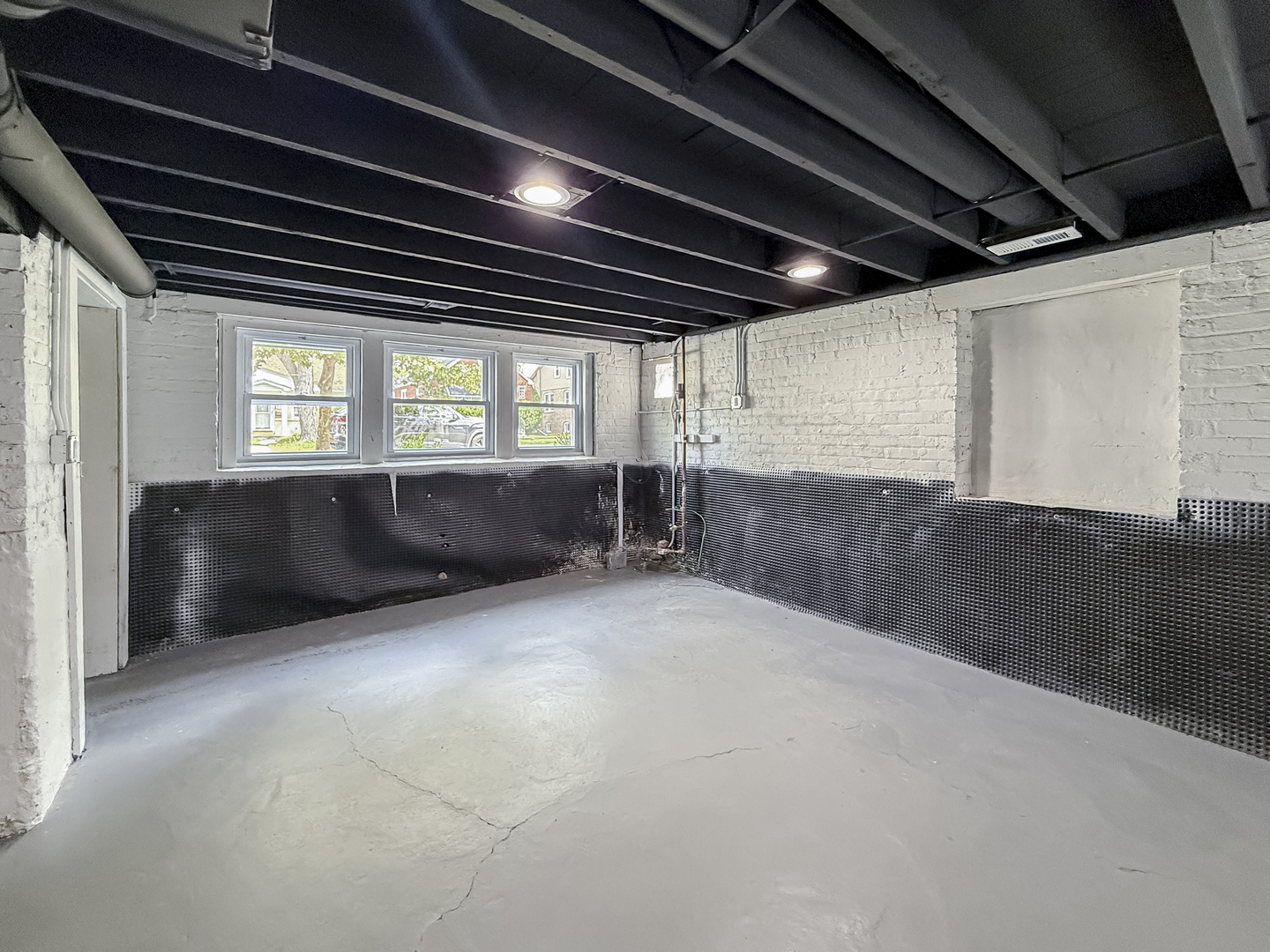 3128 Arthur Avenue Brookfield, IL 60513 - Photo 28 of 35 a view of an empty room