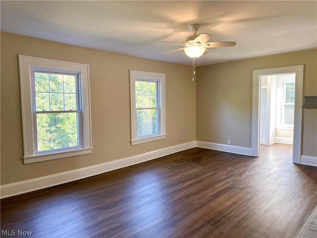 3079 Kiwatha Road Youngstown, OH 44511 - Photo 17 of 27 Bedroom with ceiling fan and hardwood flooring