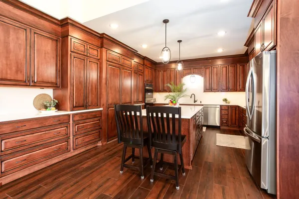 $825,000 | 17531 County 41 Boulevard, Red Wing, MN 55066