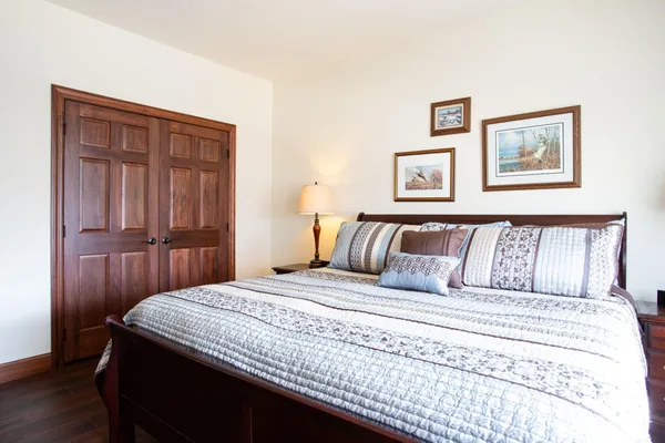 $825,000 | 17531 County 41 Boulevard, Red Wing, MN 55066