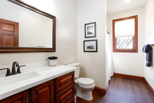 $825,000 | 17531 County 41 Boulevard, Red Wing, MN 55066