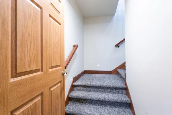 $825,000 | 17531 County 41 Boulevard, Red Wing, MN 55066