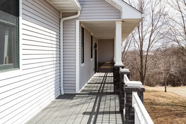 $825,000 | 17531 County 41 Boulevard, Red Wing, MN 55066
