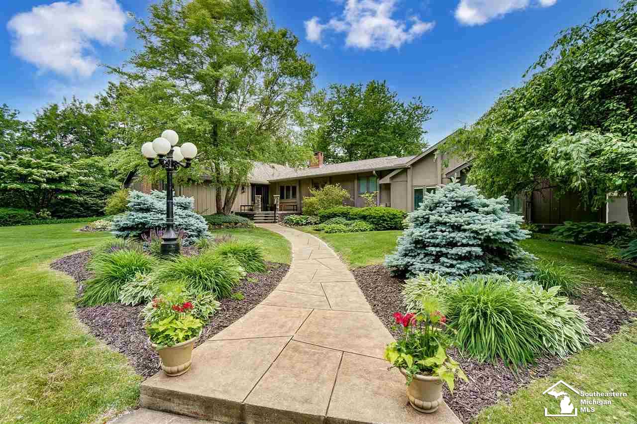 400 East Hurd Road Monroe, MI 48162 - Photo 8 of 99 50078211-7.JPG