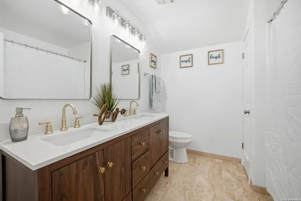 $345,000 | 1600 Osage Avenue, Schertz, TX 78154