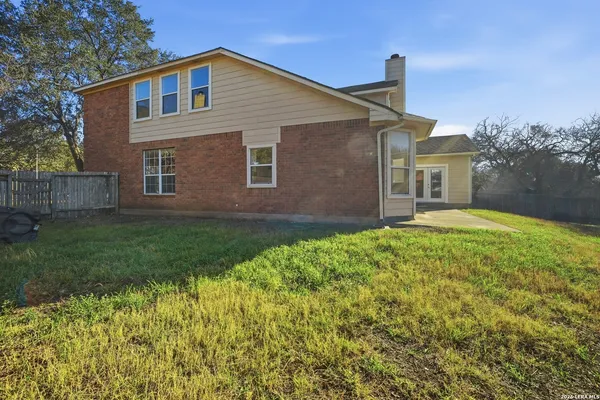 $345,000 | 1600 Osage Avenue, Schertz, TX 78154