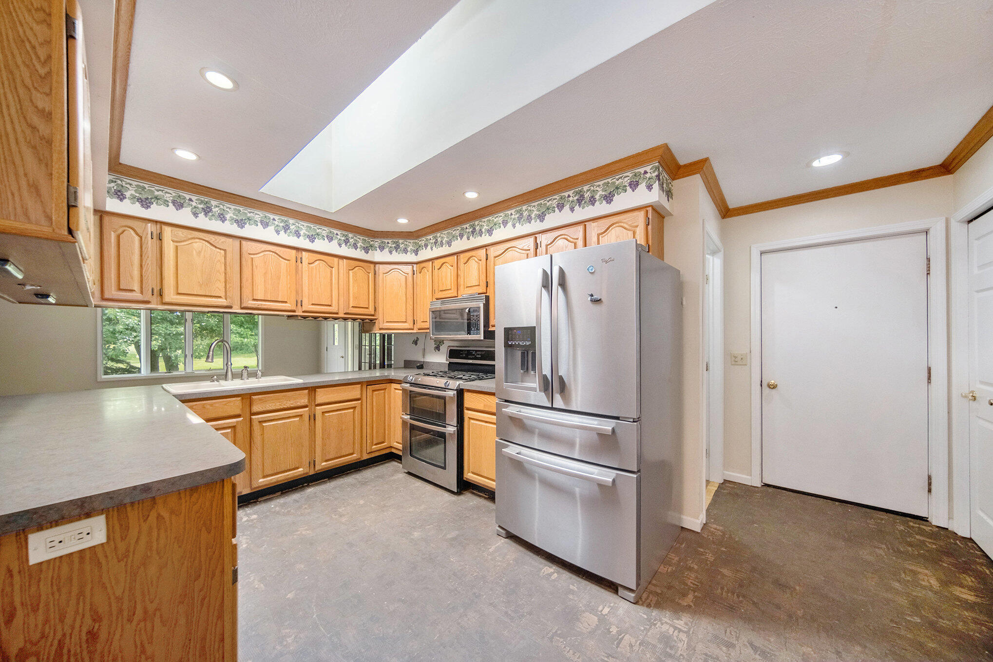 6990 Kennedy Road Munith, MI 49259 - Photo 5 of 43 Kitchen