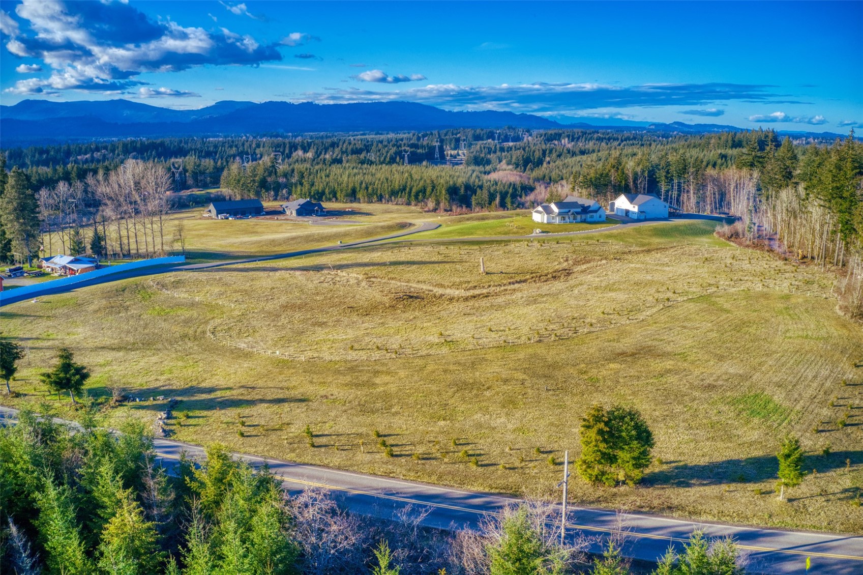 14010 Quiet Waters Lane Southwest Rochester, WA 98579 - Photo 6 of 17 a view of an ocean and beach