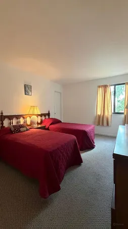 $3,000 | 221 West Park Drive, Unit 2023, Miami, FL 33172