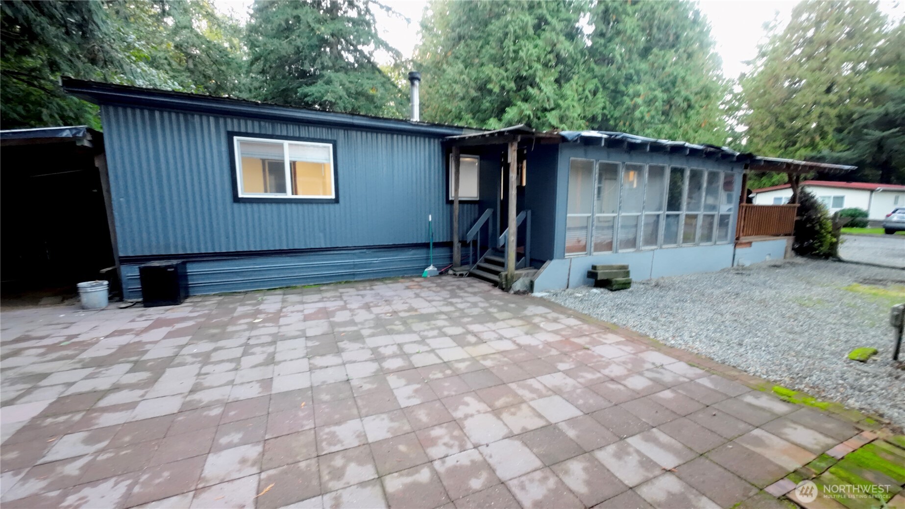 6800 Enterprise, Unit 9 Ferndale, WA 98248 - Photo 21 of 22 a backyard of a house with seating space