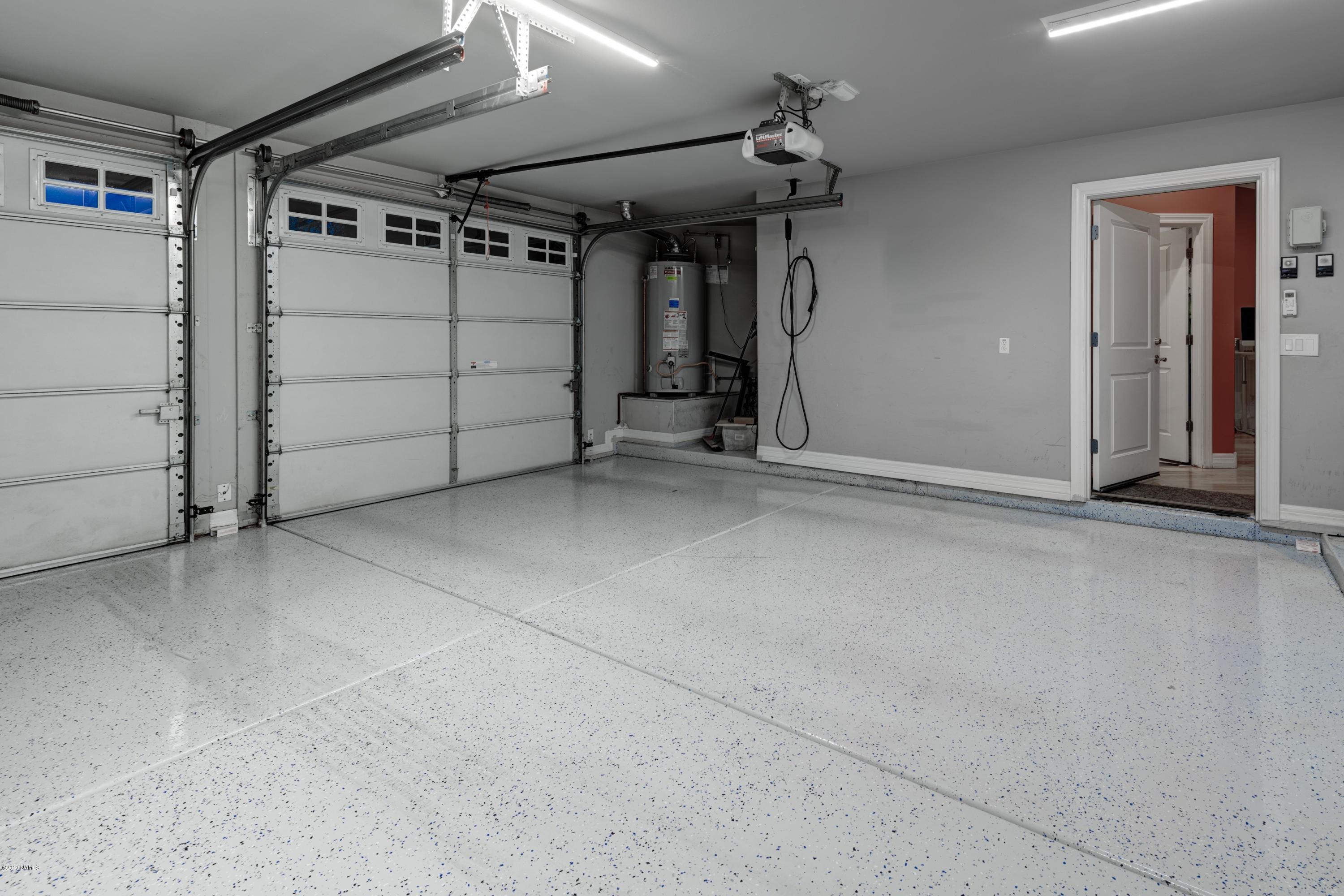 4610 East Cheery Lynn Road Phoenix, AZ 85018 - Photo 39 of 39 026_Updated Garage WCar Charger