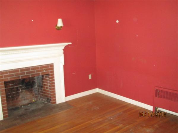 2 Colbert Avenue Maynard, MA 01754 - Photo 3 of 5 Gallery Image 3