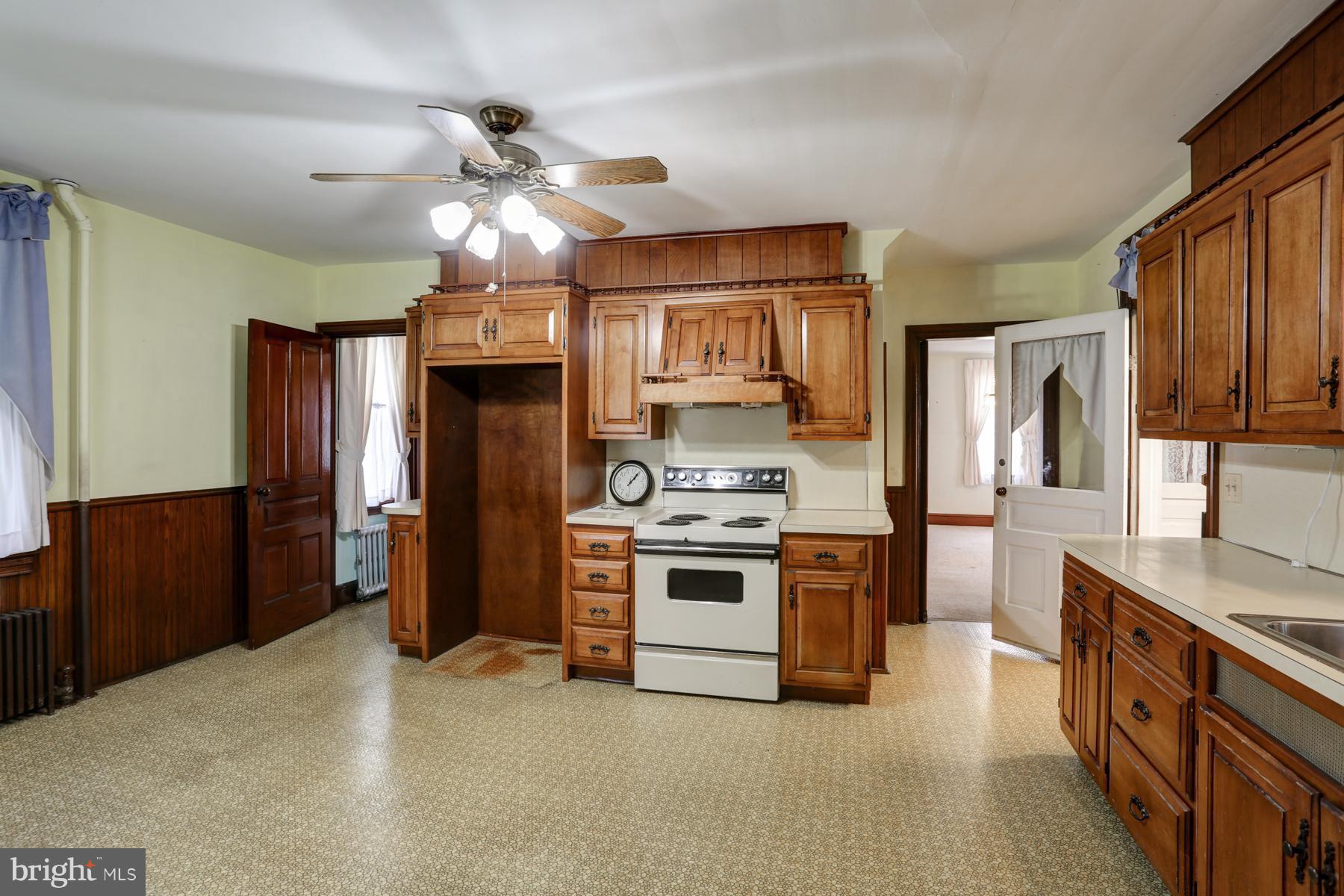 1371 Zimmerman Road Carlisle, PA 17015 - Photo 5 of 34 Gallery Image 5